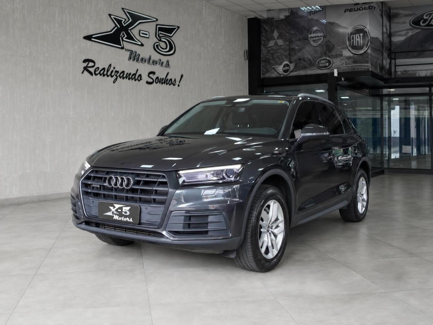 AUDI Q5
