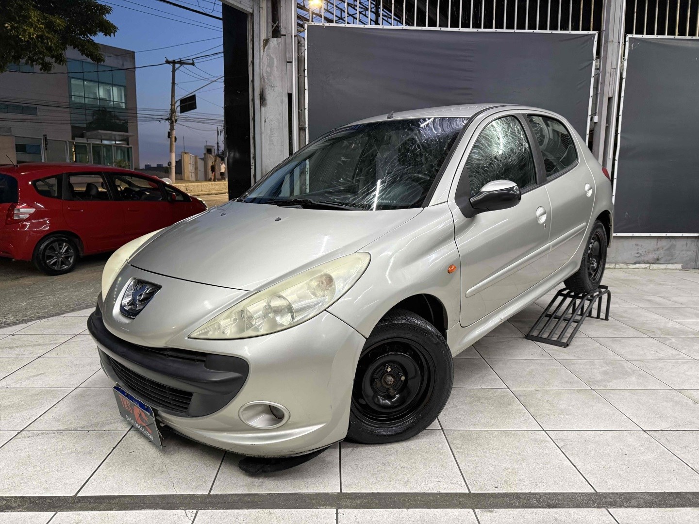PEUGEOT 207