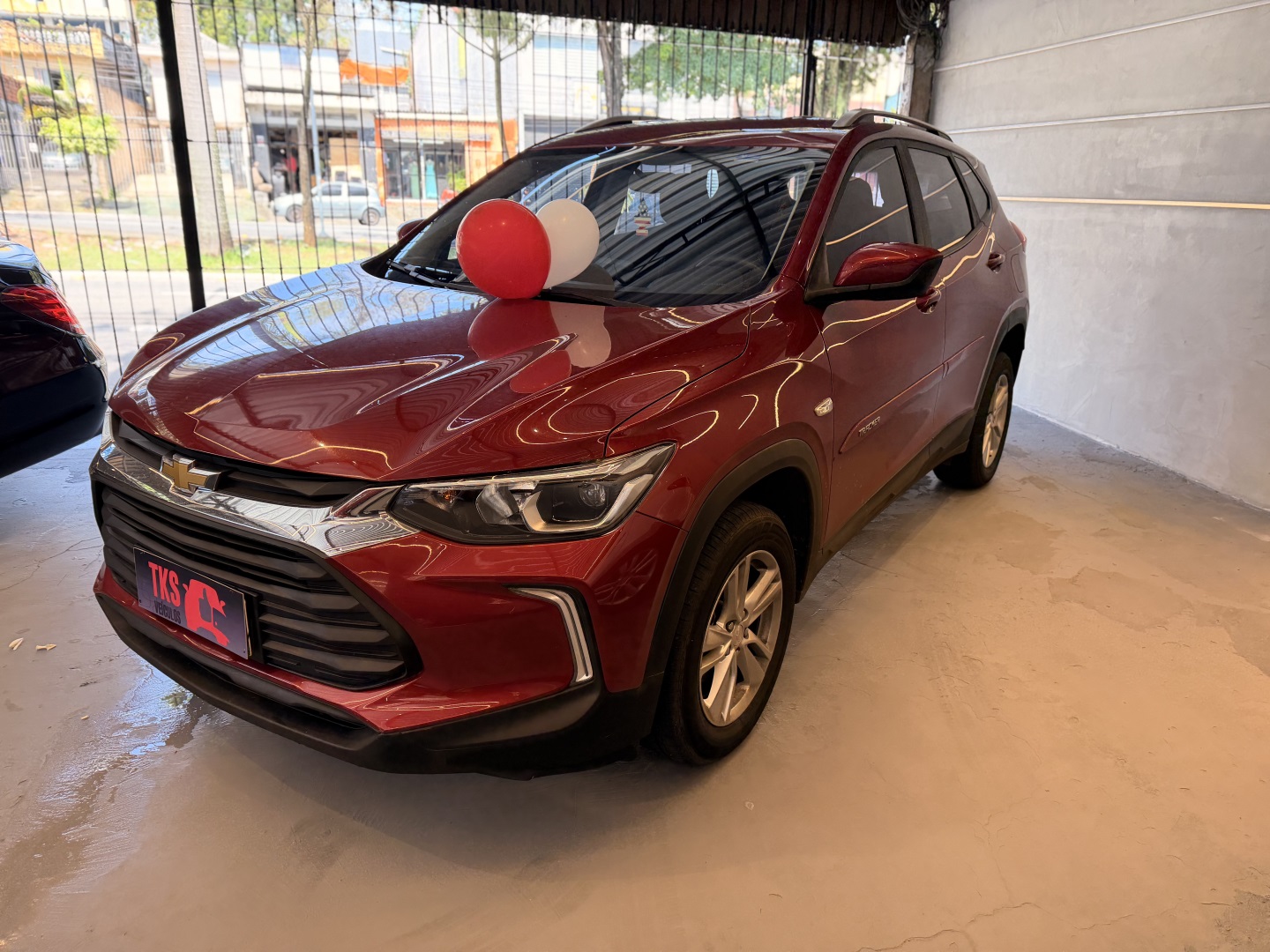 CHEVROLET TRACKER