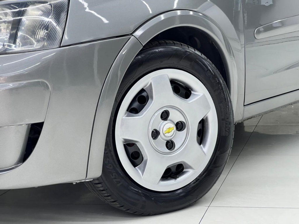 Chevrolet Corsa Hat. Maxx 1.4 8V Econoflex 5P - foto 13