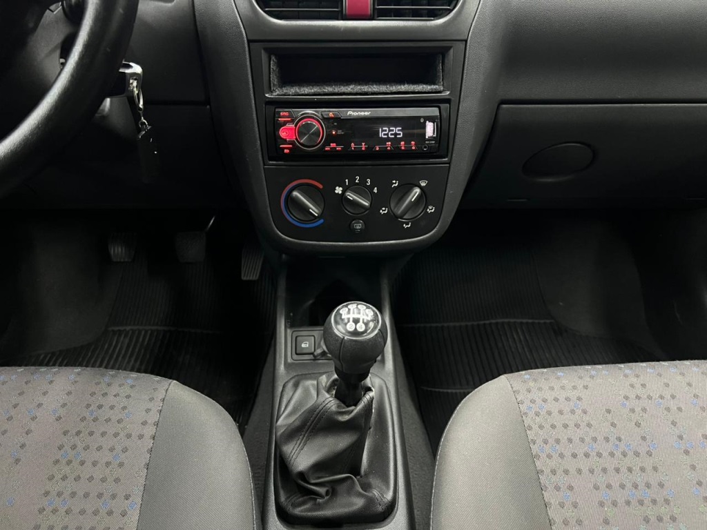 Chevrolet Corsa Hat. Maxx 1.4 8V Econoflex 5P - foto 19