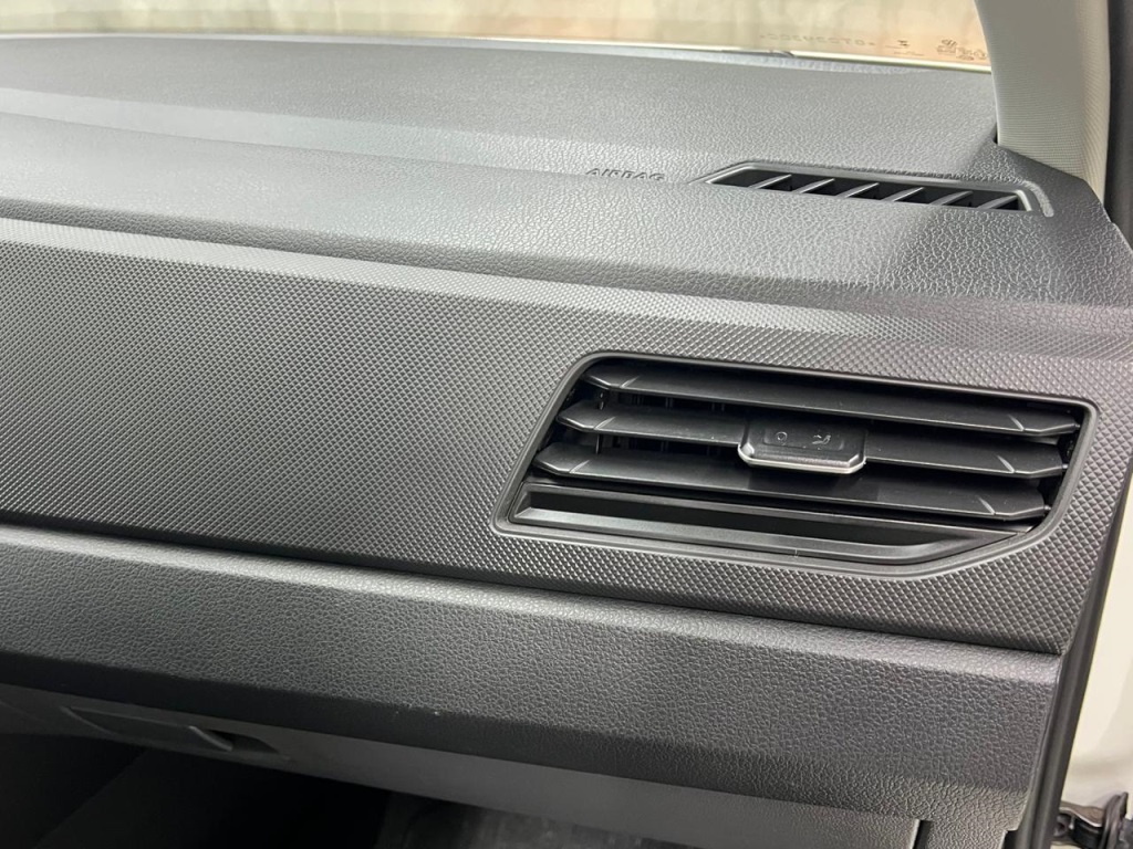 Volkswagen Polo 1.0 MPI Track Manual - foto 19
