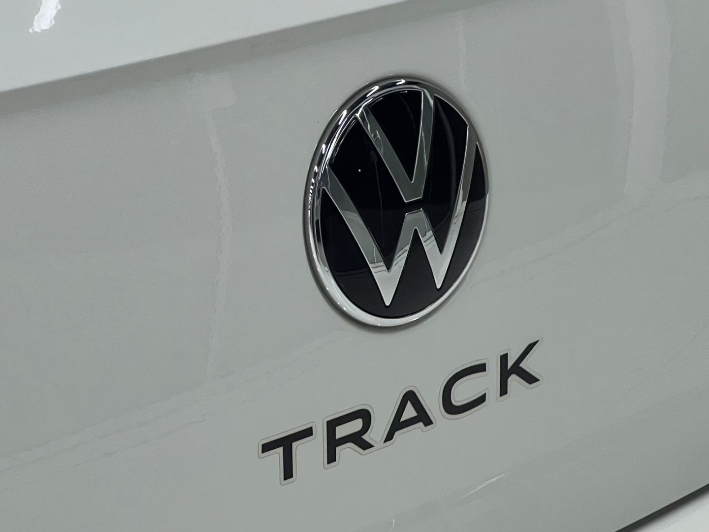 Volkswagen Polo 1.0 MPI Track Manual - foto 16