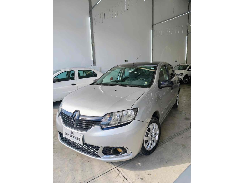 RENAULT SANDERO