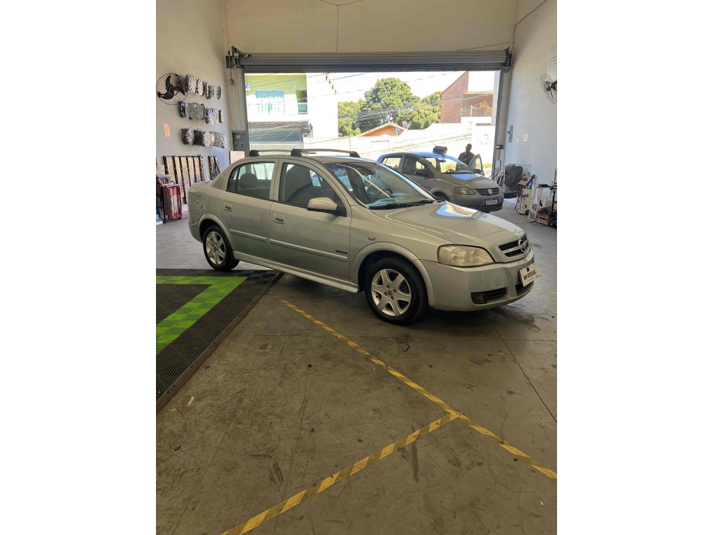CHEVROLET ASTRA