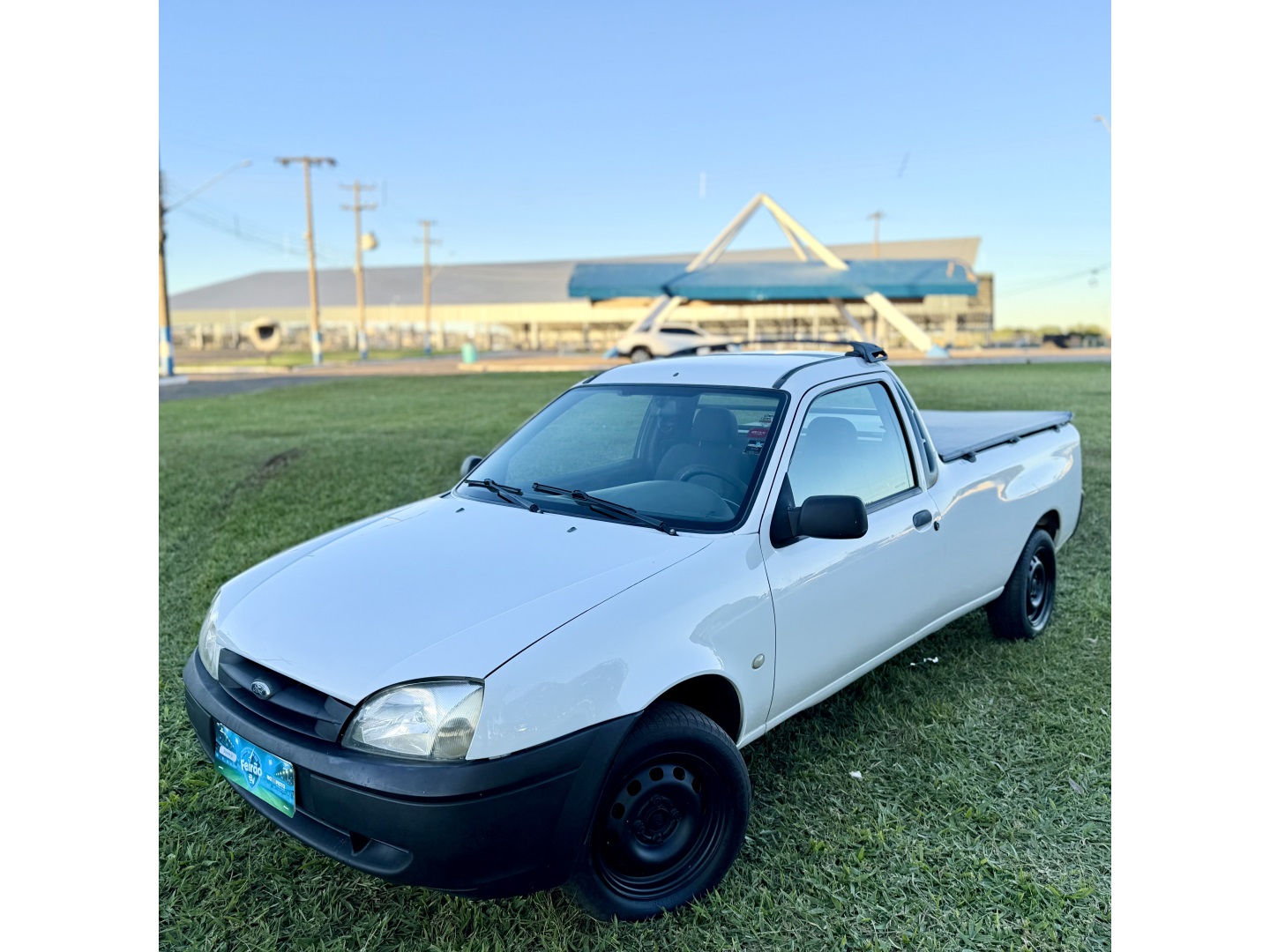 FORD COURIER
