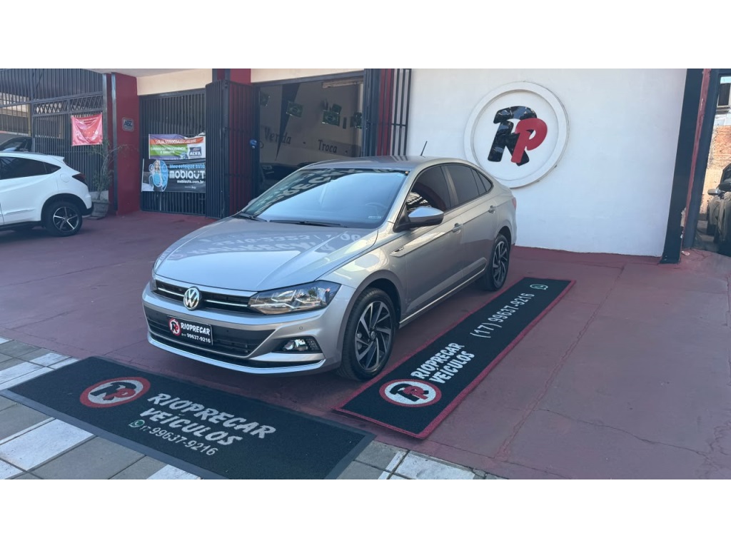 VOLKSWAGEN VIRTUS 1.0 200 TSI HIGHLINE AUTOMÁTICO