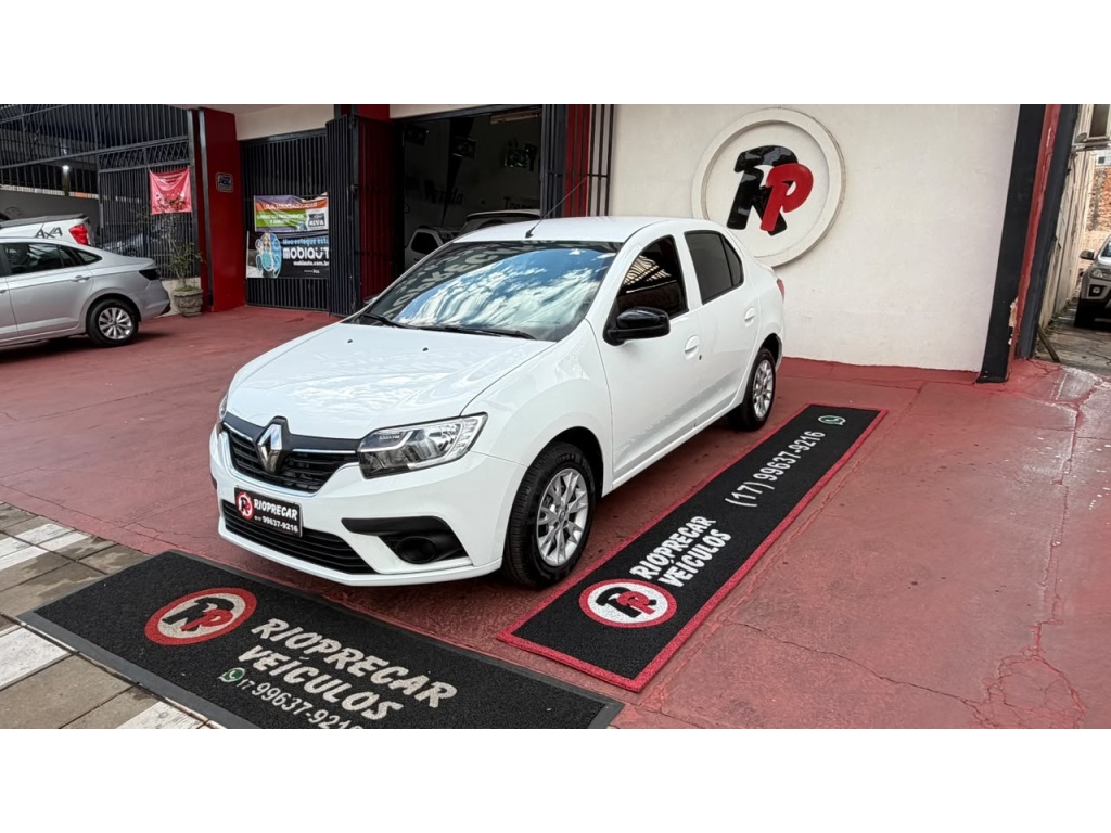 Renault Logan 2023