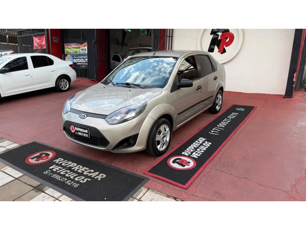 FORD FIESTA 1.6 MPI SEDAN 8V FLEX 4P MANUAL