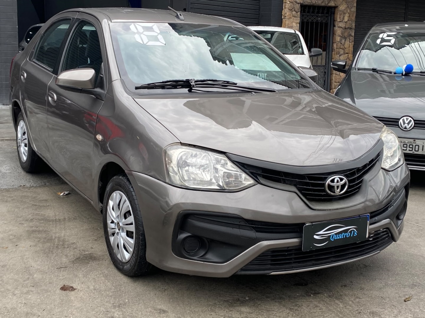 TOYOTA ETIOS