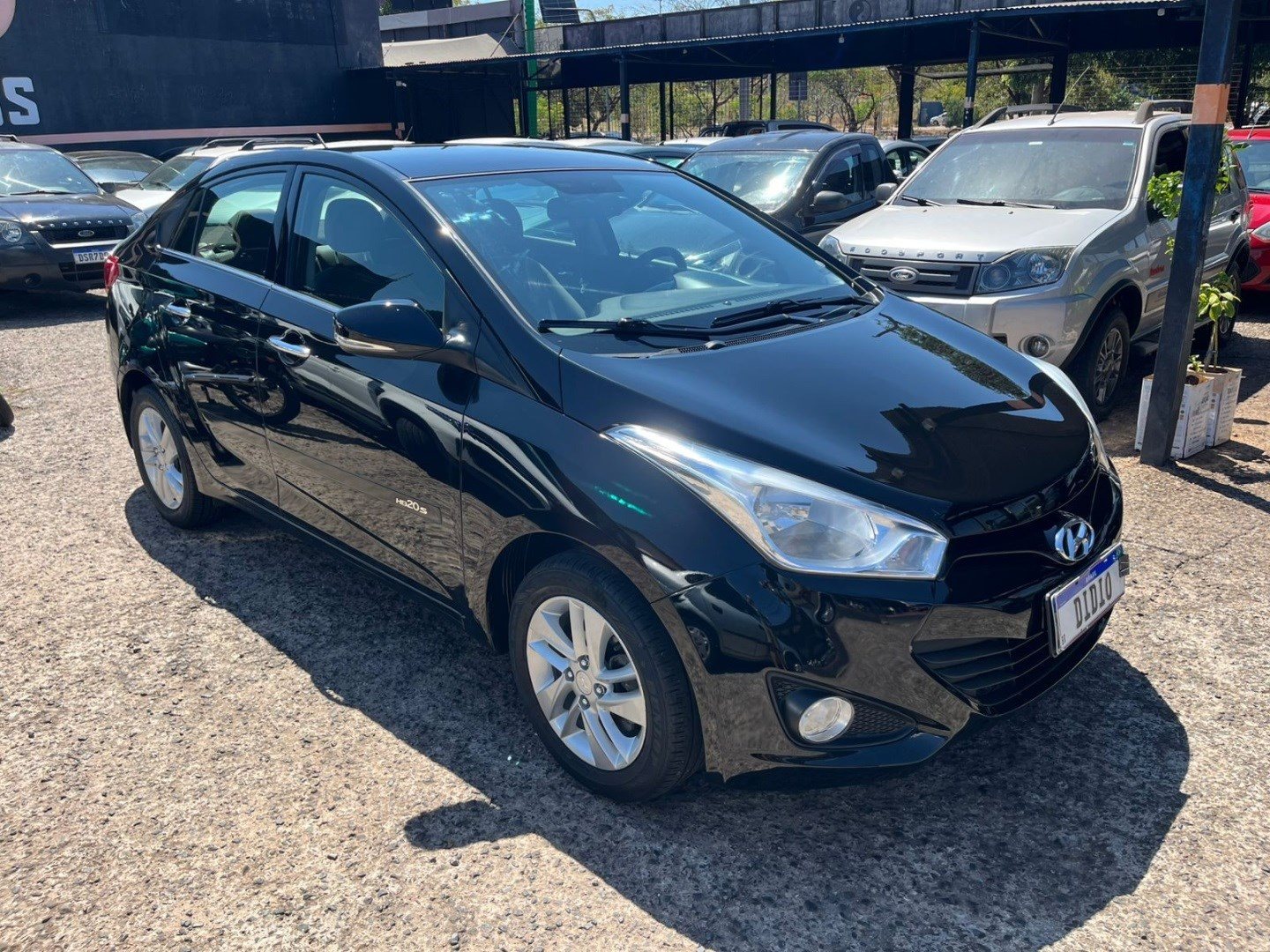 HYUNDAI HB20S