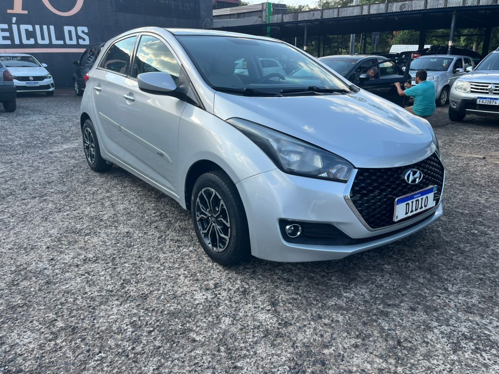HYUNDAI HB20 1.0 UNIQUE 12V FLEX 4P MANUAL