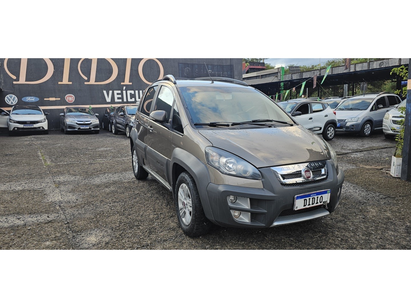FIAT IDEA 1.8 MPI ADVENTURE 16V FLEX 4P AUTOMATIZADO
