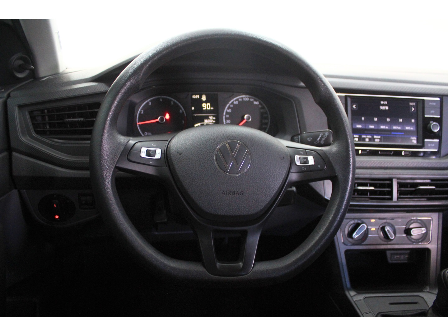 Volkswagen Polo 1.0 MPI Manual - foto 8