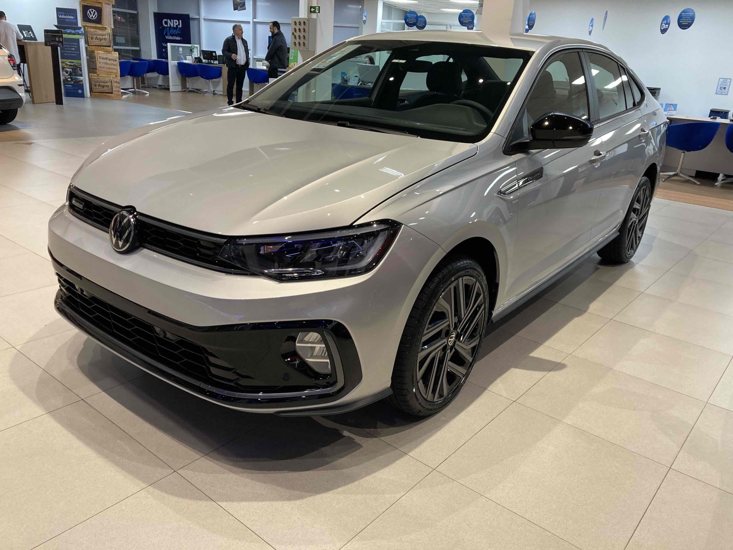 VOLKSWAGEN VIRTUS