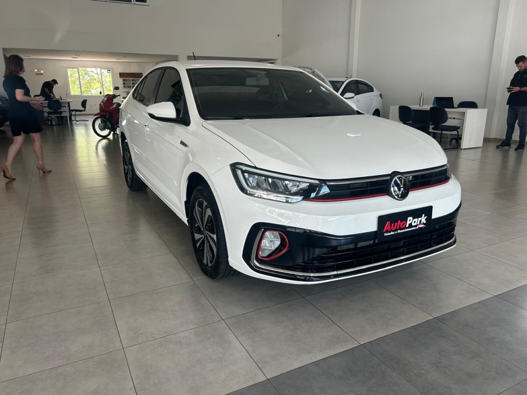 VOLKSWAGEN VIRTUS