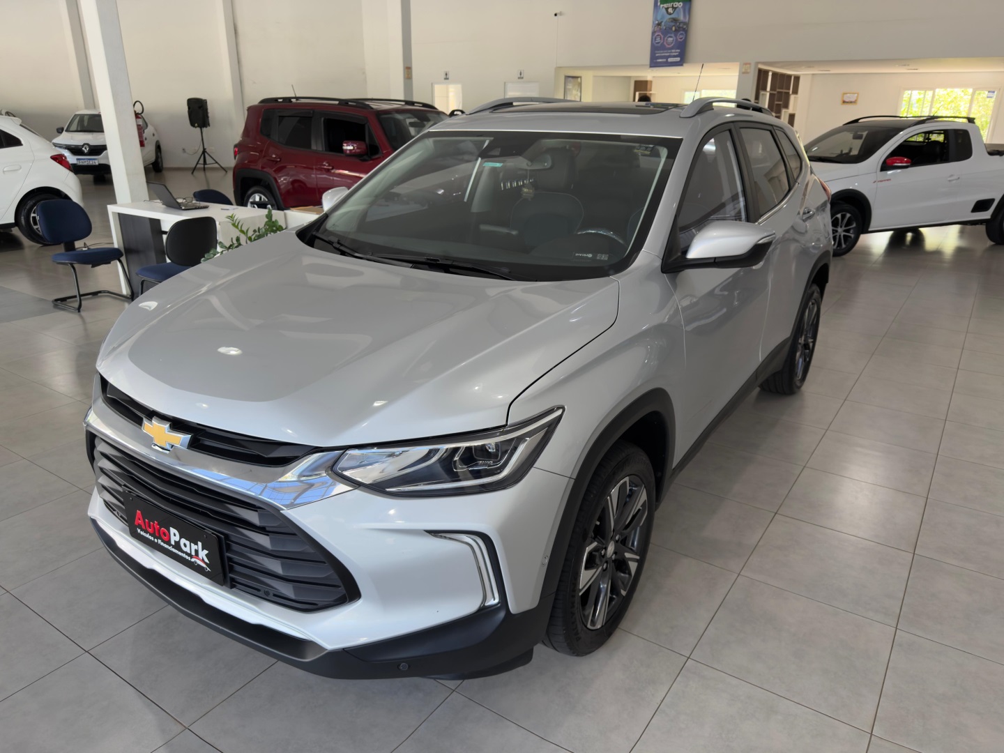 CHEVROLET TRACKER