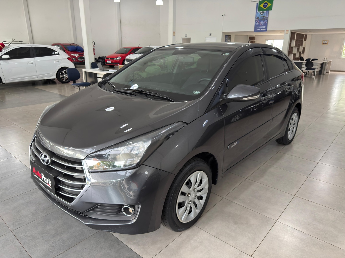 HYUNDAI HB20S