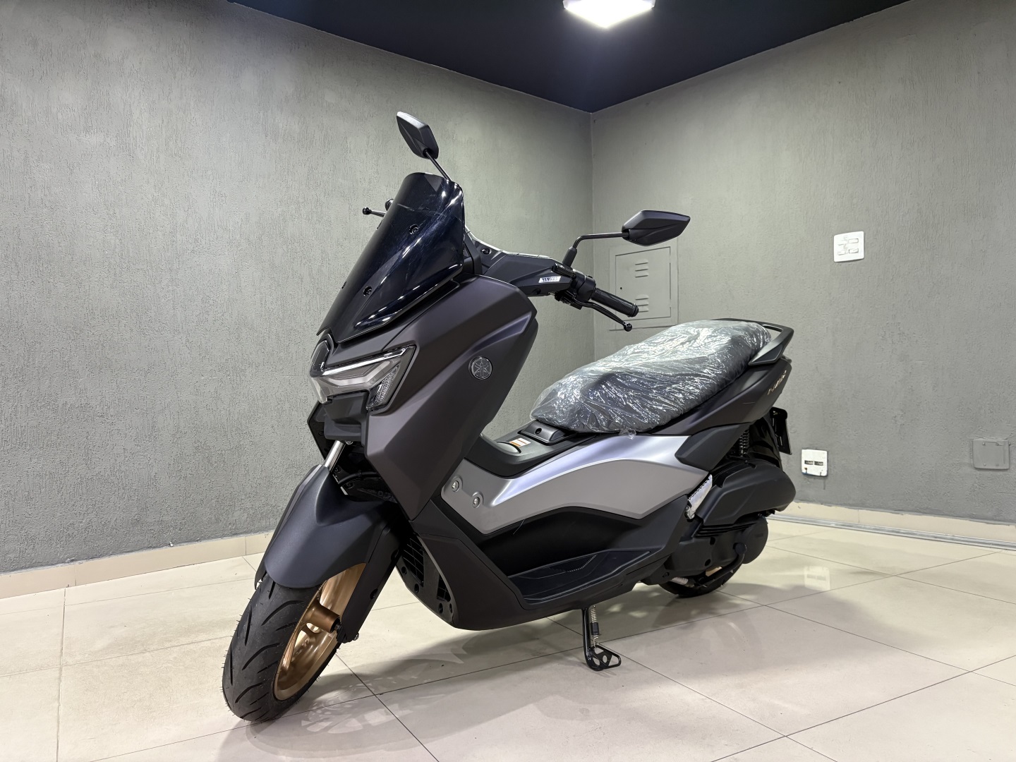 YAMAHA NMAX CONNECTED 160 ABS