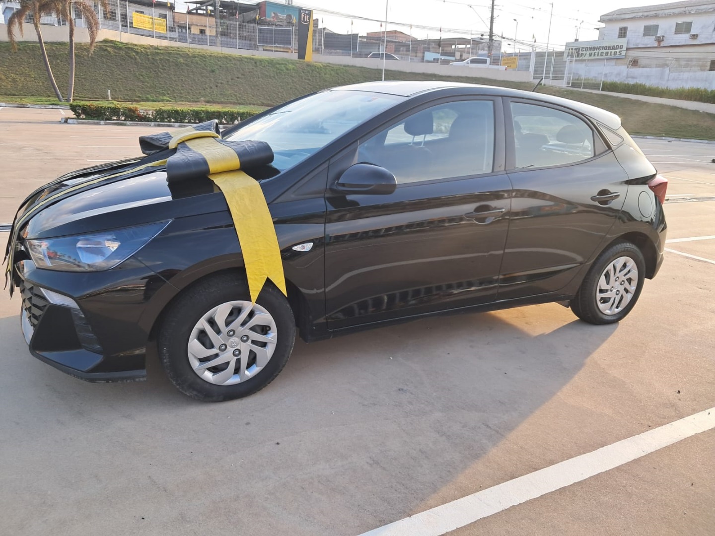HYUNDAI HB20