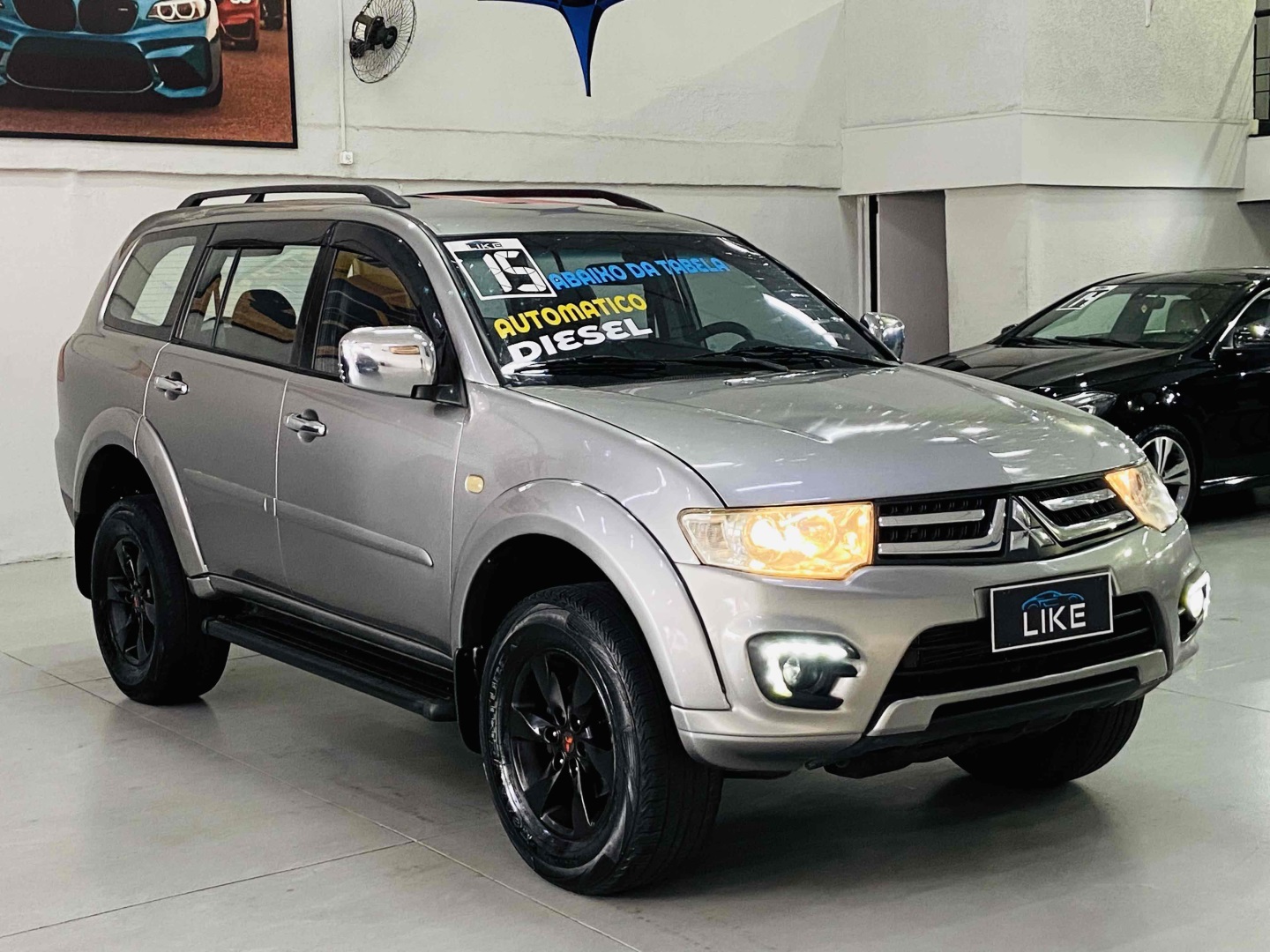 MITSUBISHI PAJERO DAKAR