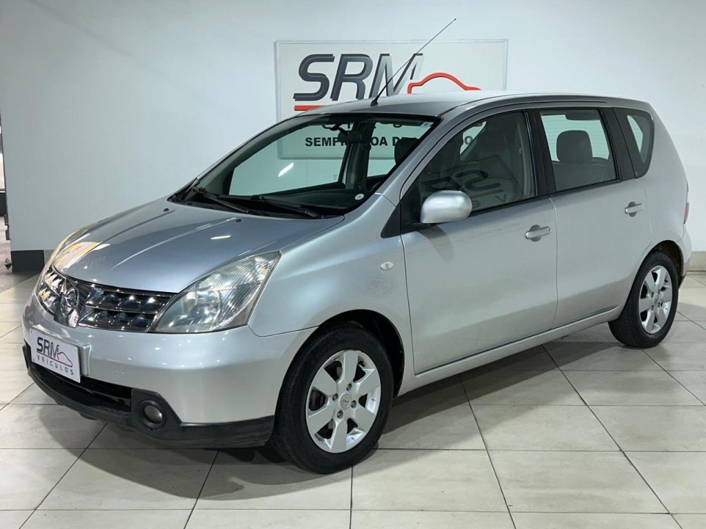 NISSAN LIVINA