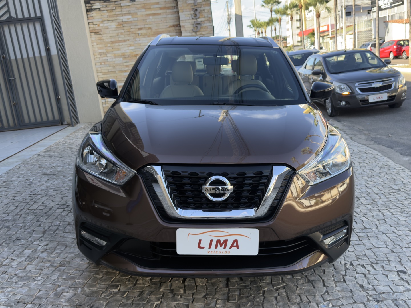 NISSAN KICKS
