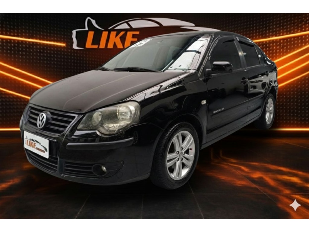 VOLKSWAGEN POLO SEDAN