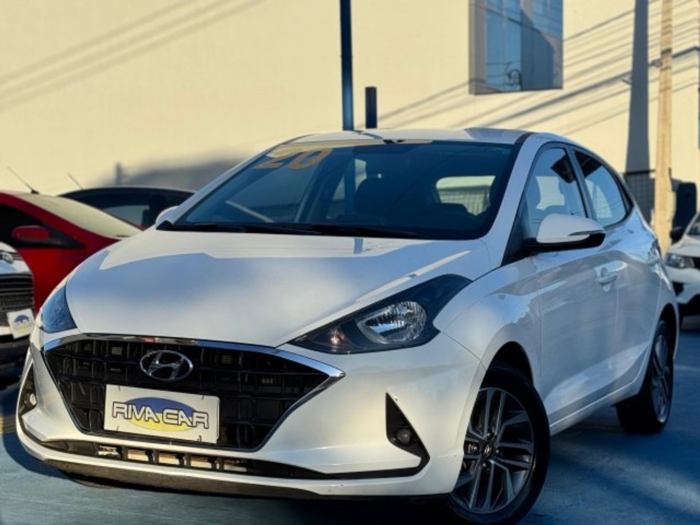 HYUNDAI HB20