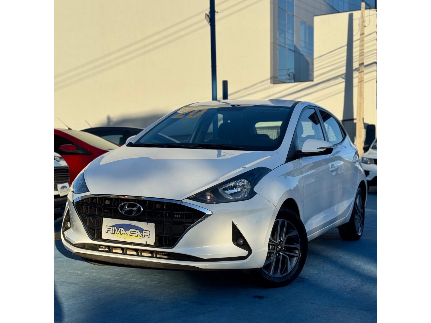 HYUNDAI HB20