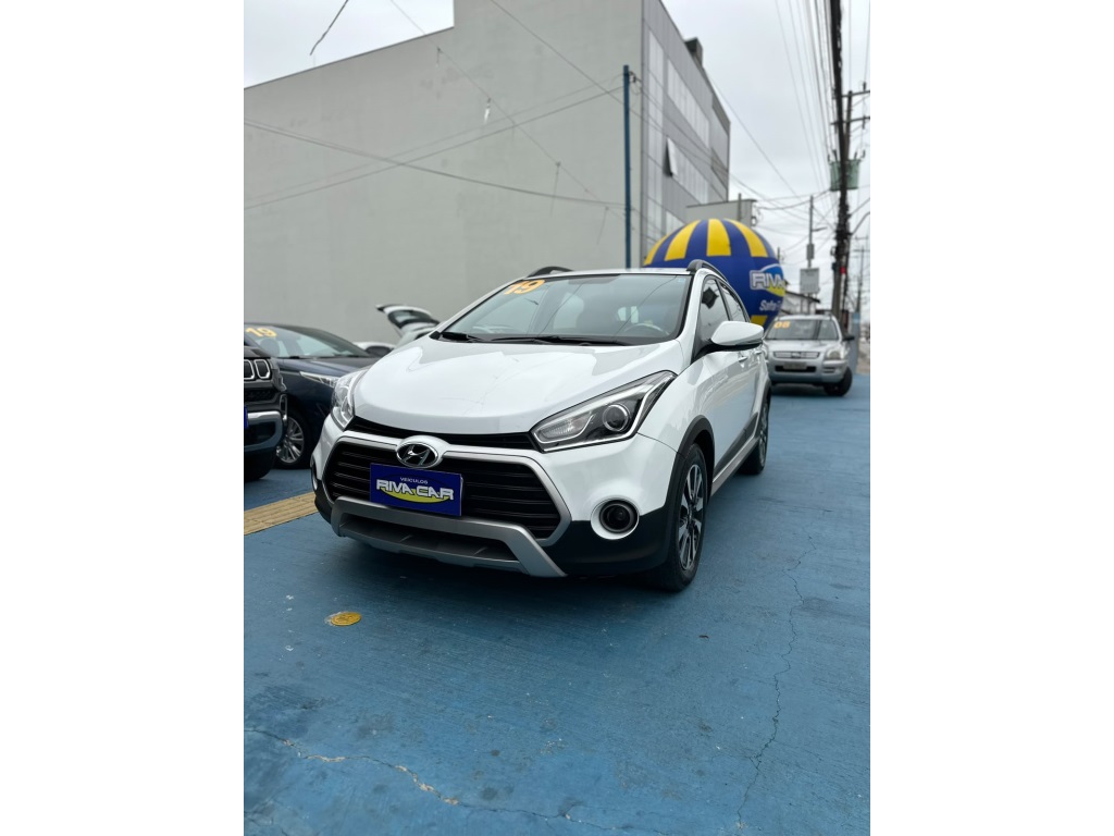 HYUNDAI HB20X