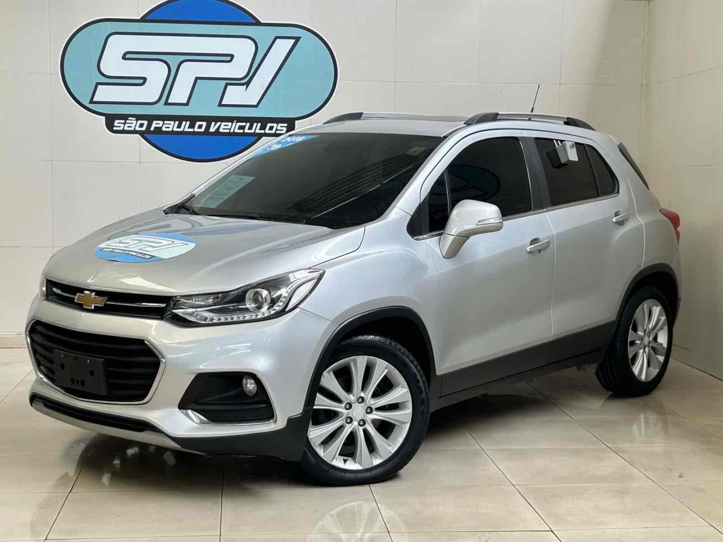 CHEVROLET TRACKER
