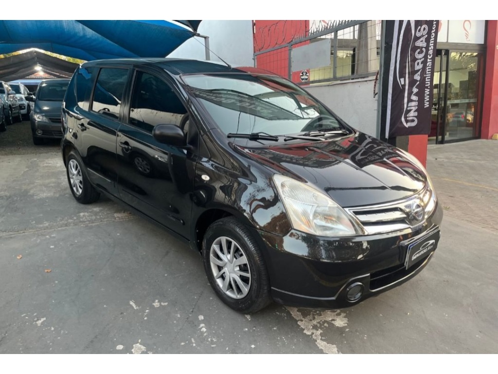 NISSAN LIVINA