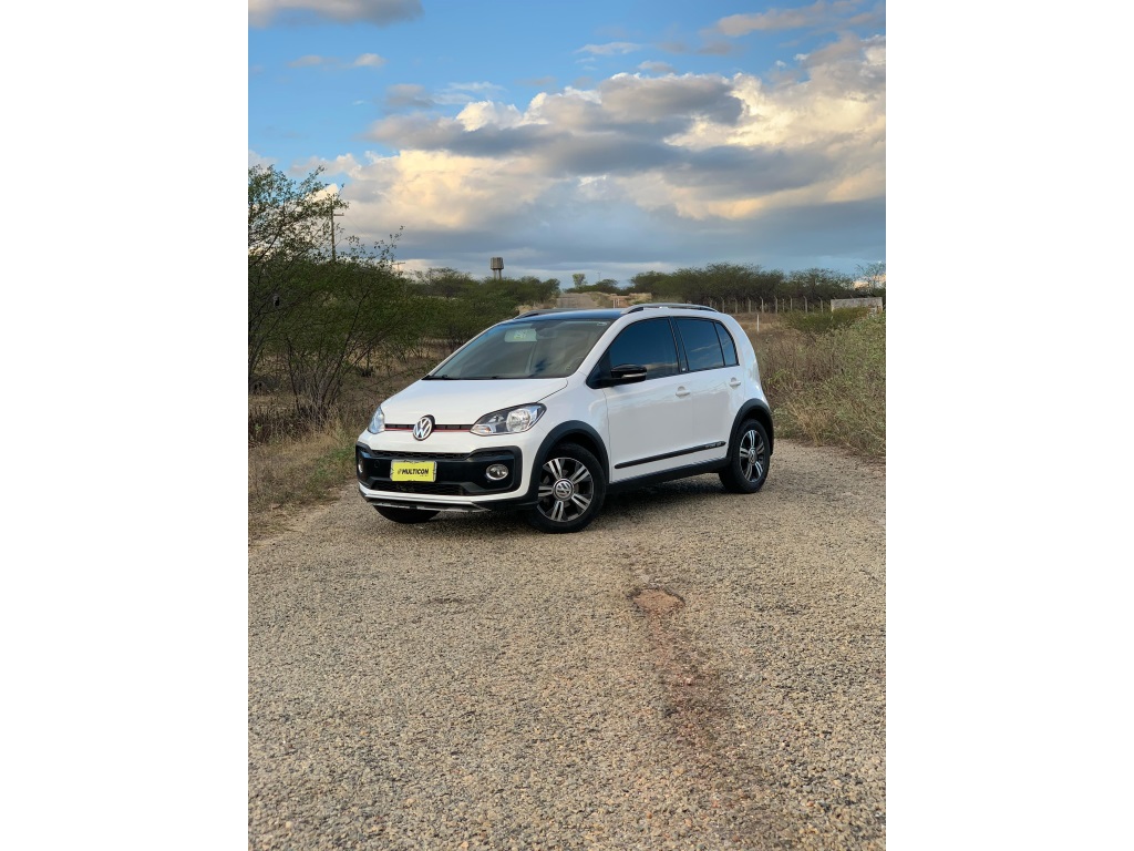 VOLKSWAGEN CROSS UP
