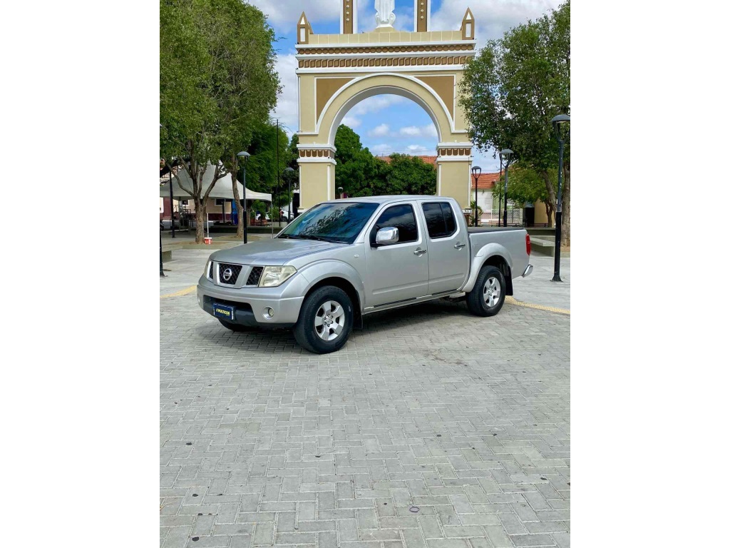 NISSAN FRONTIER