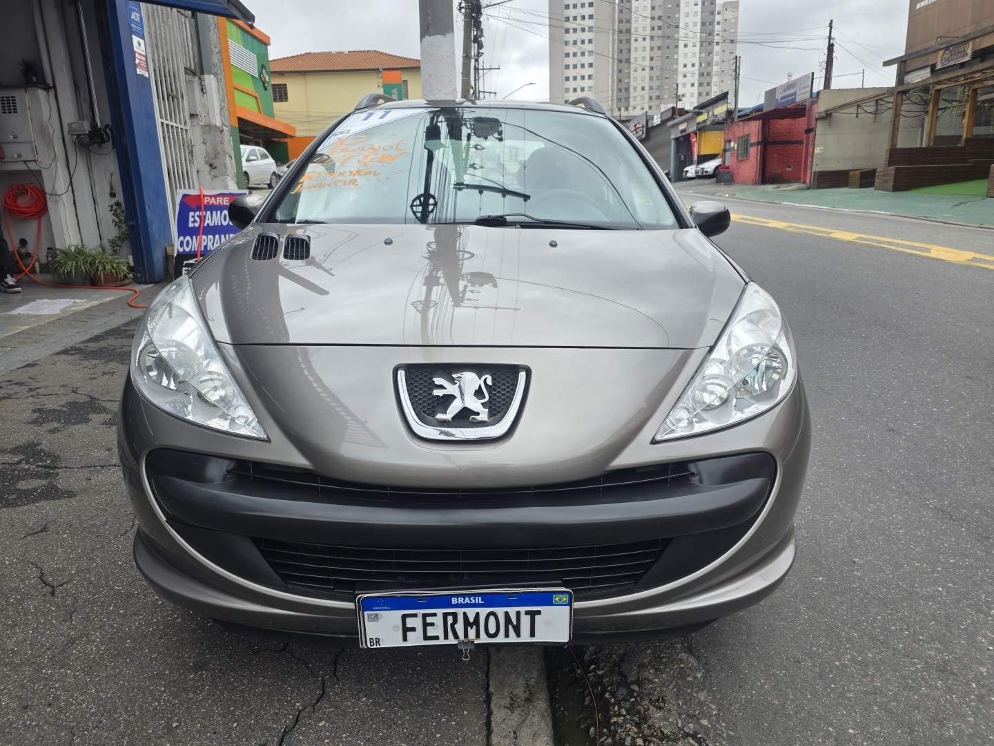 PEUGEOT 207