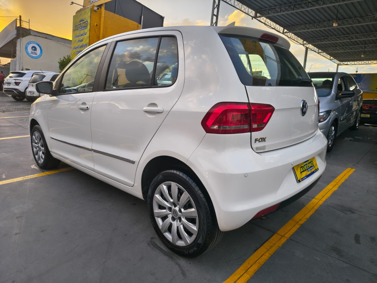 VOLKSWAGEN FOX
