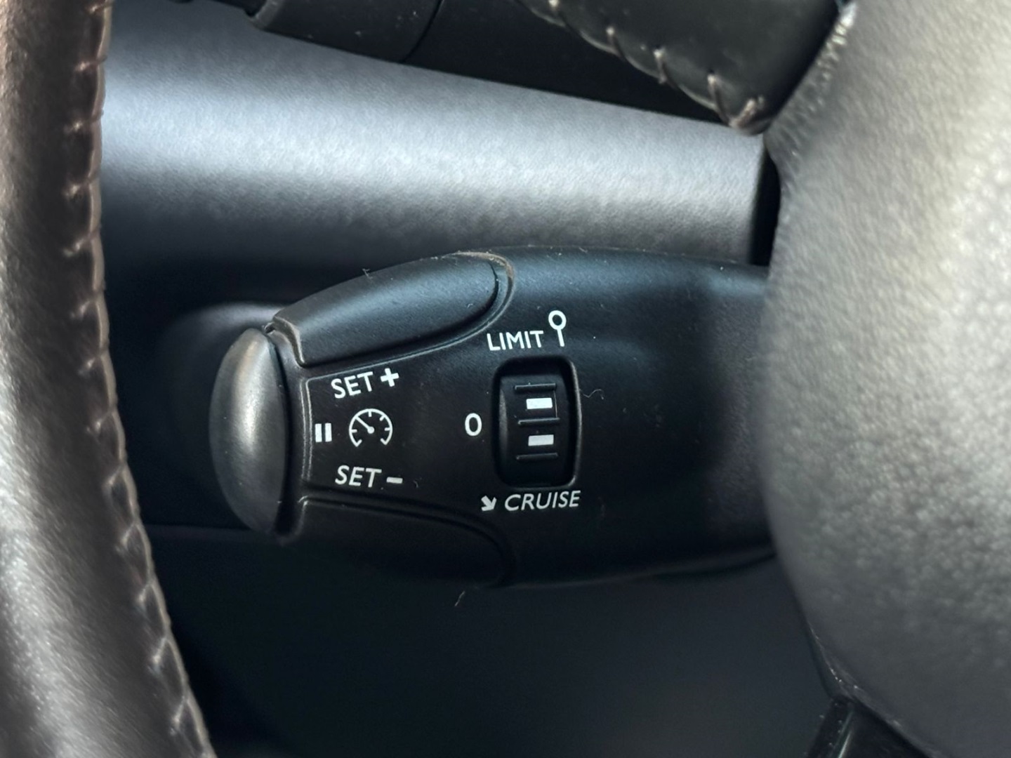 Citroën C4 Cactus 1.6 16V Flex 4P Feel Pack Automático - foto 10