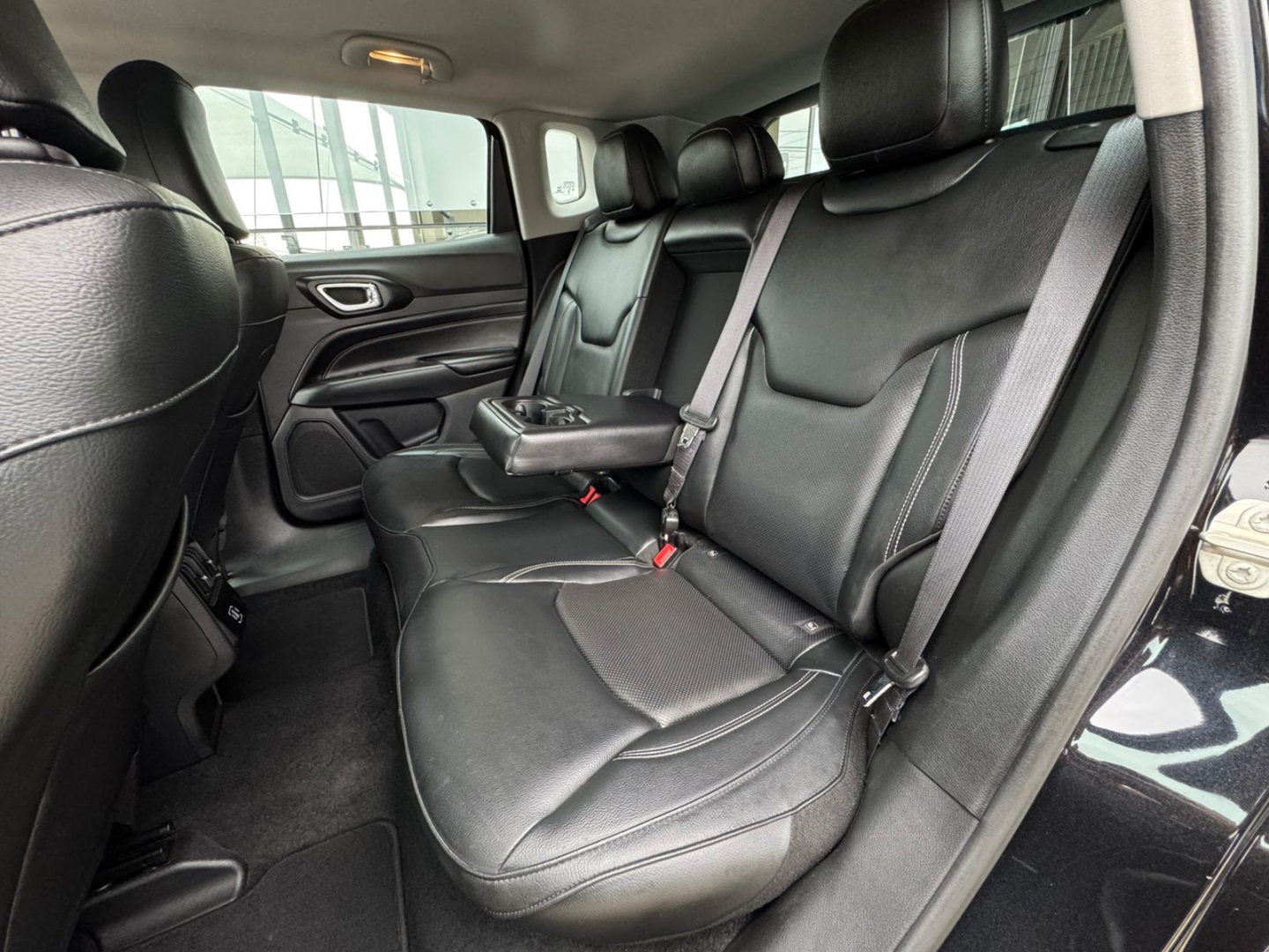 Jeep Compass 1.3 T270 Turbo Flex Longitude - foto 13