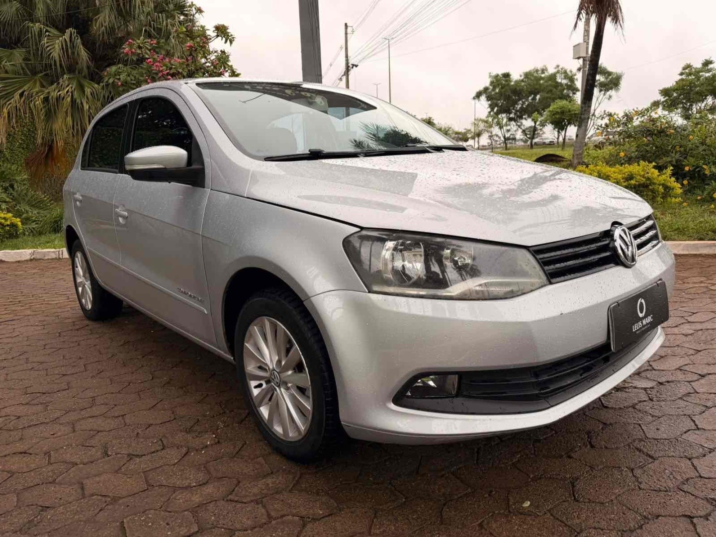 VOLKSWAGEN GOL