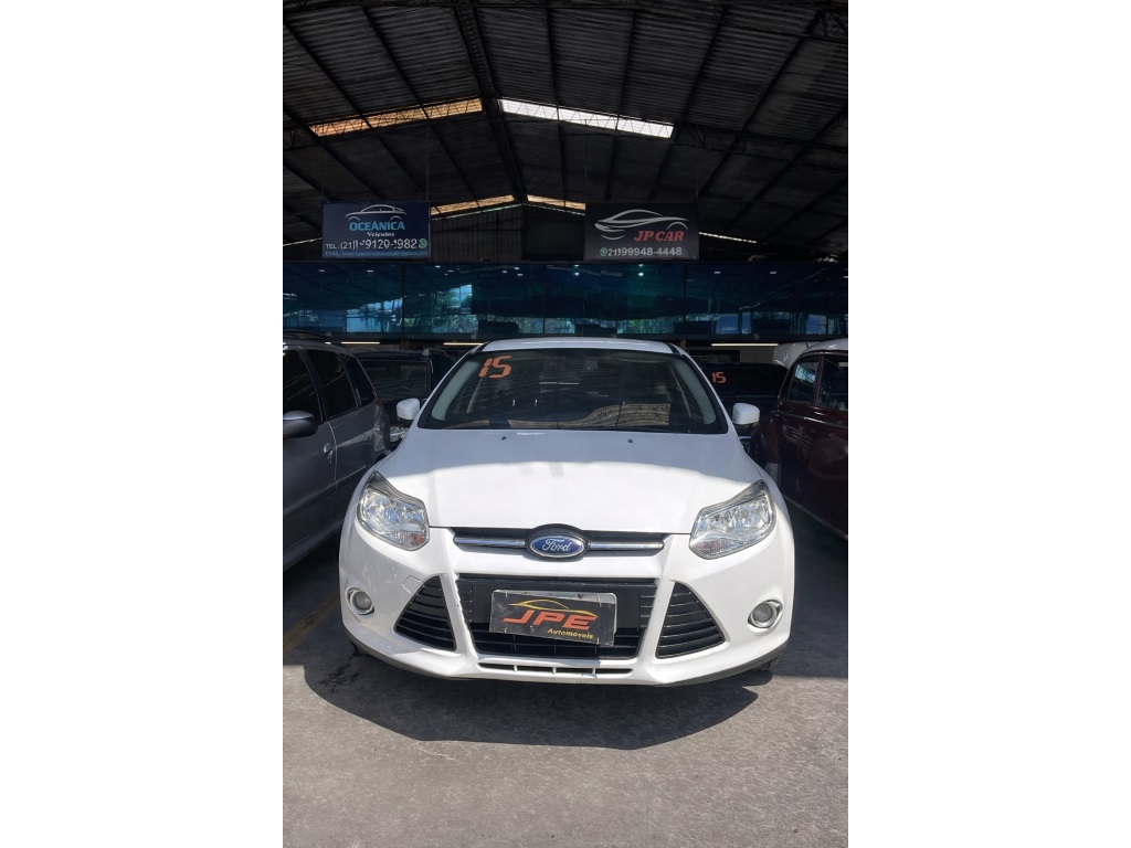 FORD FOCUS 2.0 TITANIUM PLUS 16V FLEX 4P POWERSHIFT