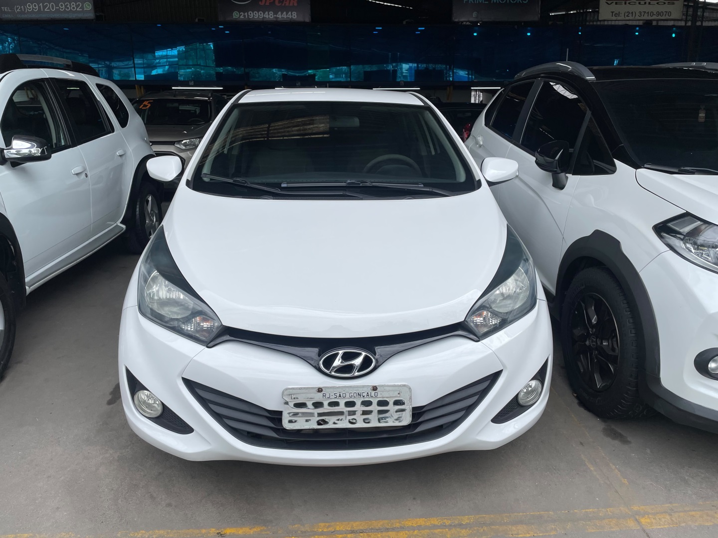 HYUNDAI HB20S 1.0 COMFORT PLUS 12V FLEX 4P MANUAL