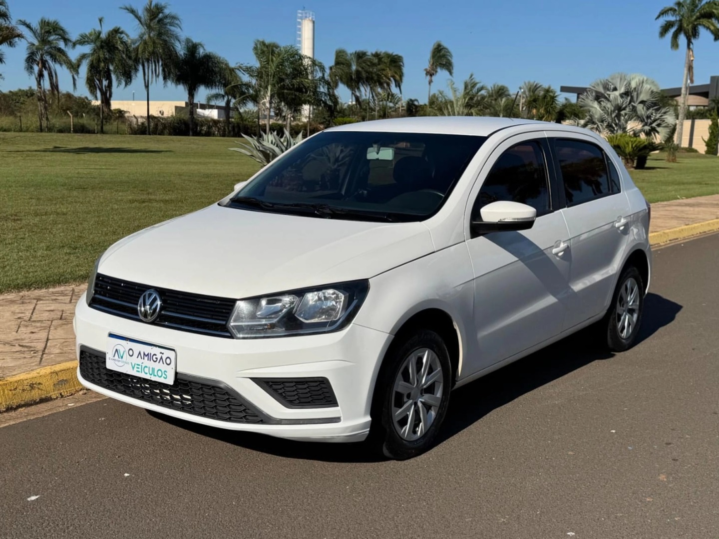 VOLKSWAGEN GOL