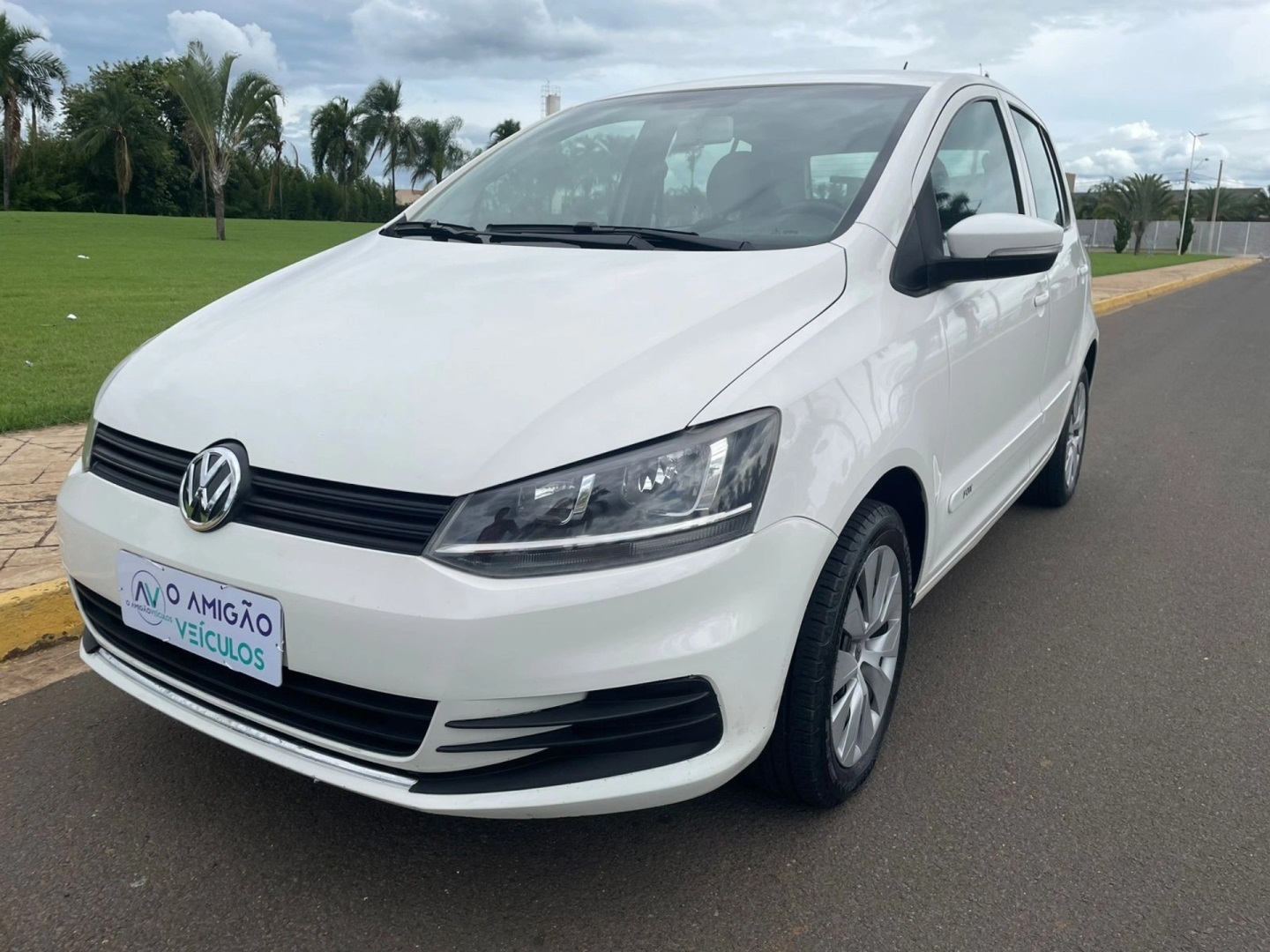 VOLKSWAGEN FOX