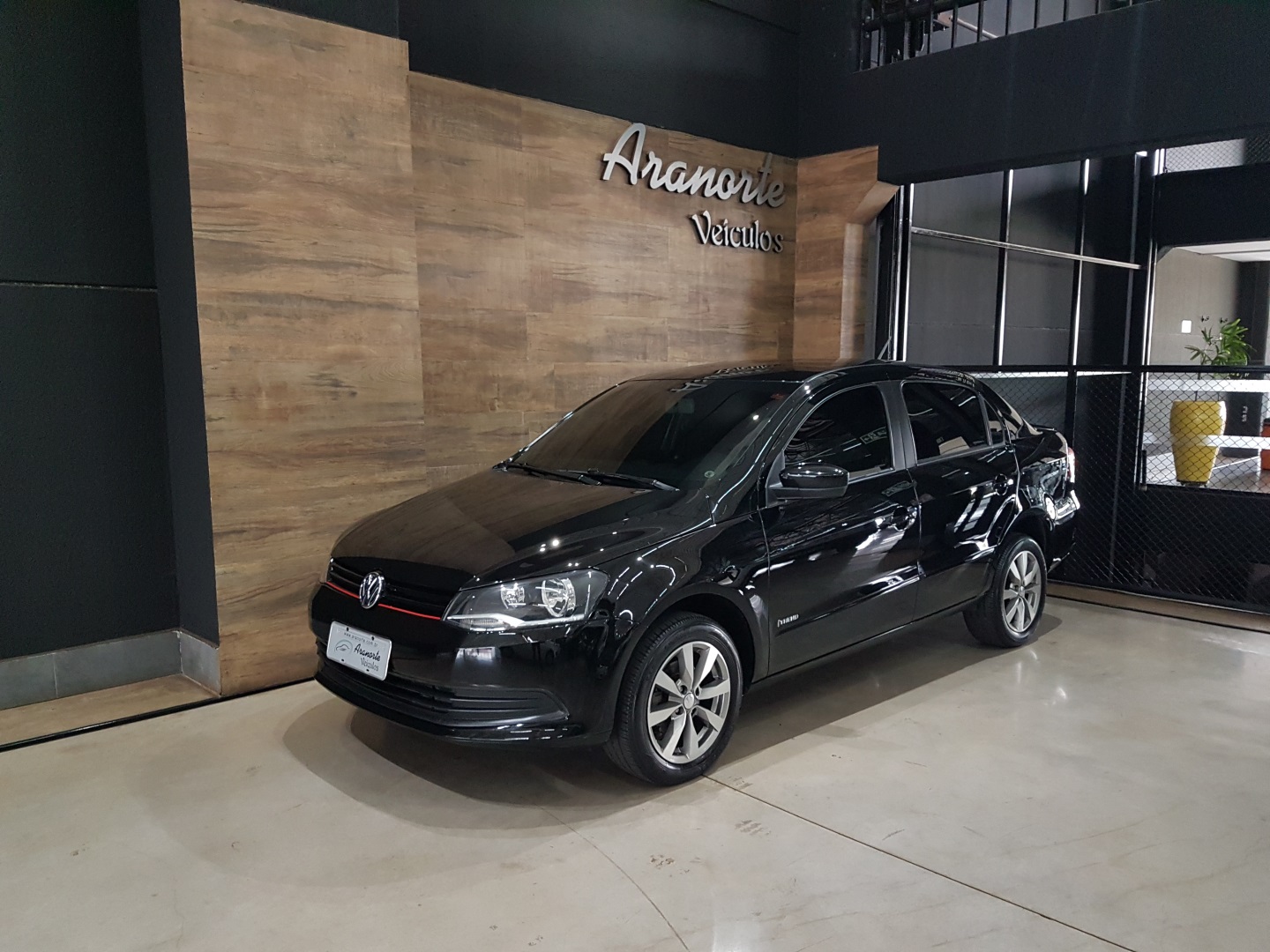 Volkswagen Voyage 1.0 Mi 8V Flex 4P Manual - foto 2
