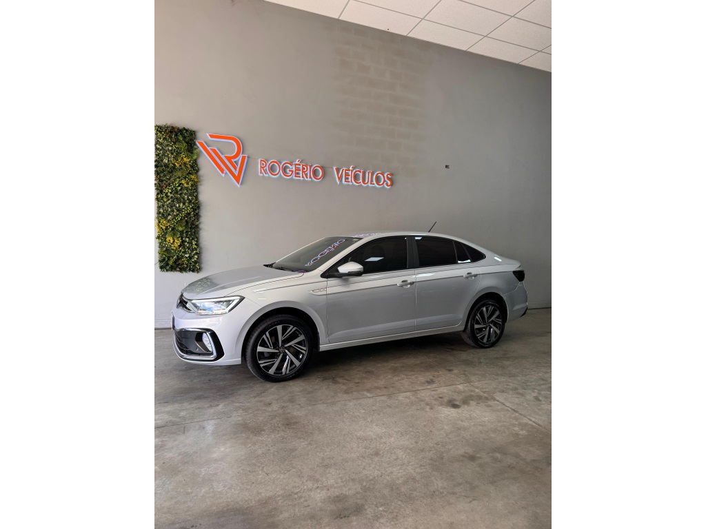 VOLKSWAGEN VIRTUS