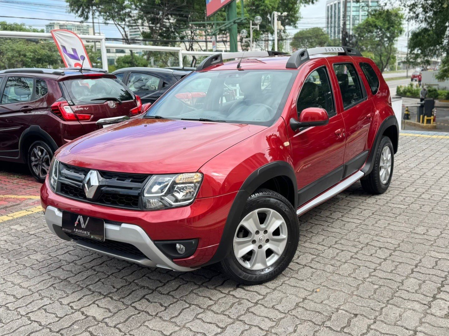 RENAULT DUSTER
