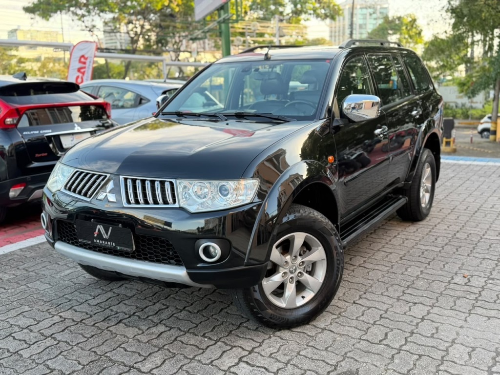 MITSUBISHI PAJERO DAKAR