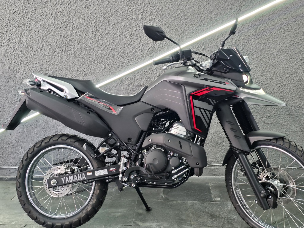 YAMAHA XTZ 250 LANDER CONNECTED