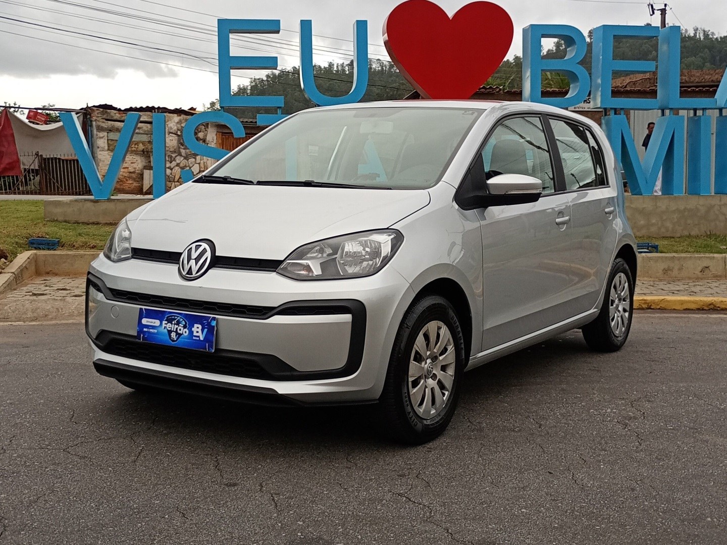 VOLKSWAGEN UP
